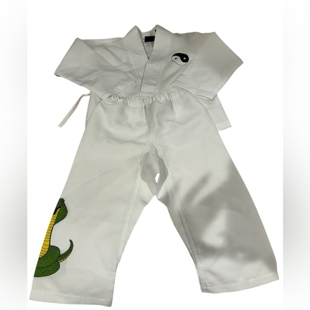 Hallow’s Eve White Martial Arts Uniform with Snake Design